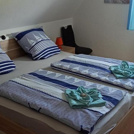 Ferienwohnung Moewe ゼリン エクステリア 写真